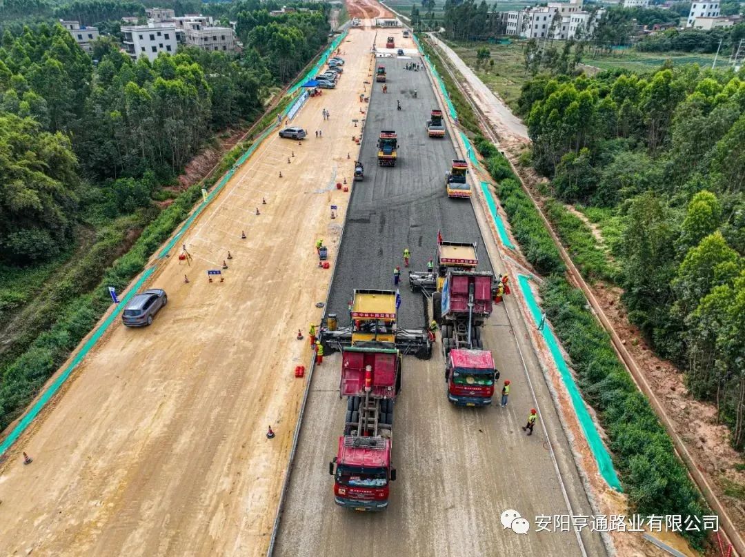 【省重 點項目】3D技術(shù)“打印”高速公路，南三島大橋項目進入路面工程施工階段